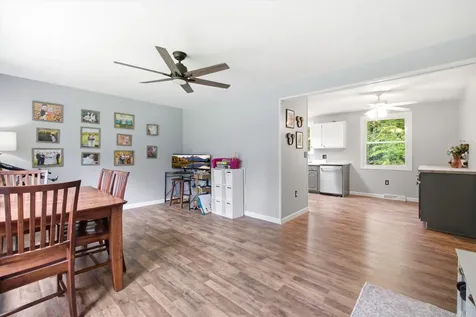 31 Emerald Lane Hillsborough NH 03244