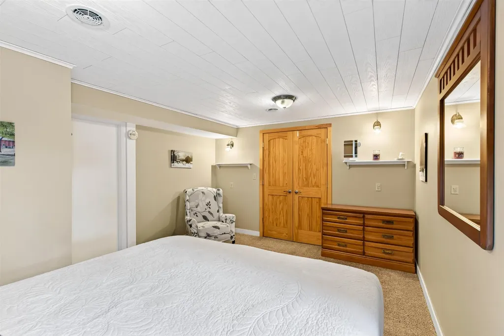 11 Stratton View Road Winhall VT 05340