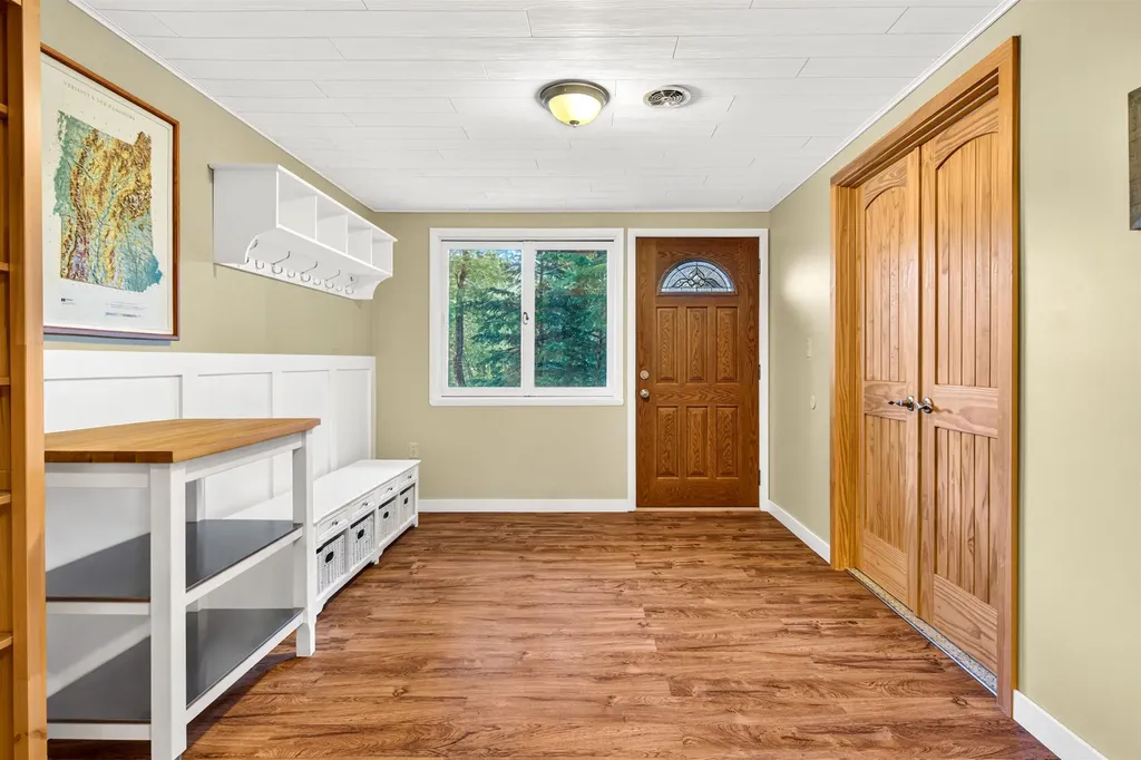 11 Stratton View Road Winhall VT 05340