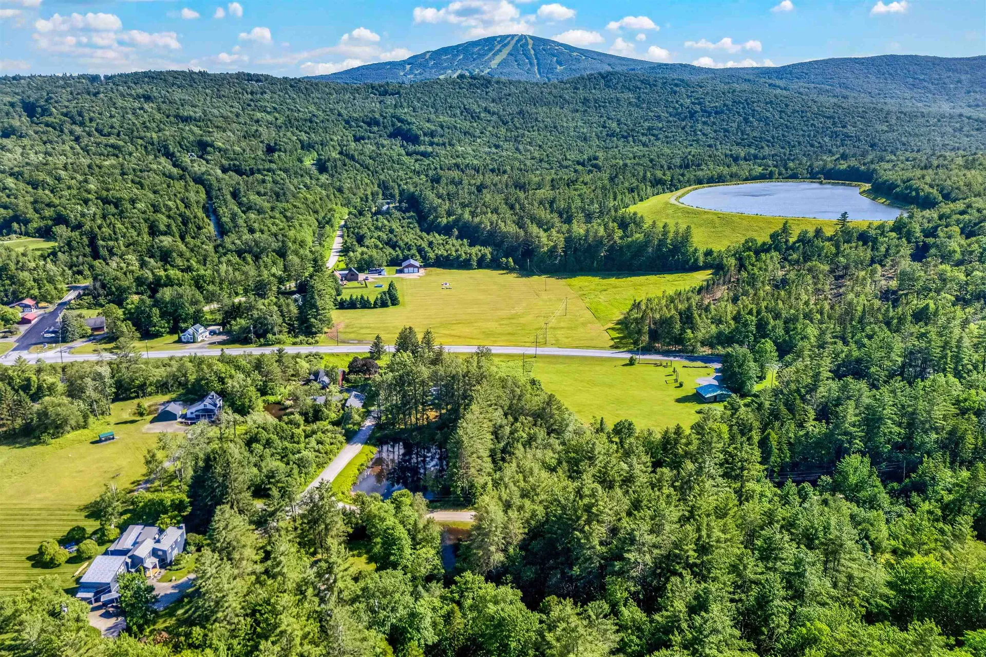 11 Stratton View Road Winhall VT 05340