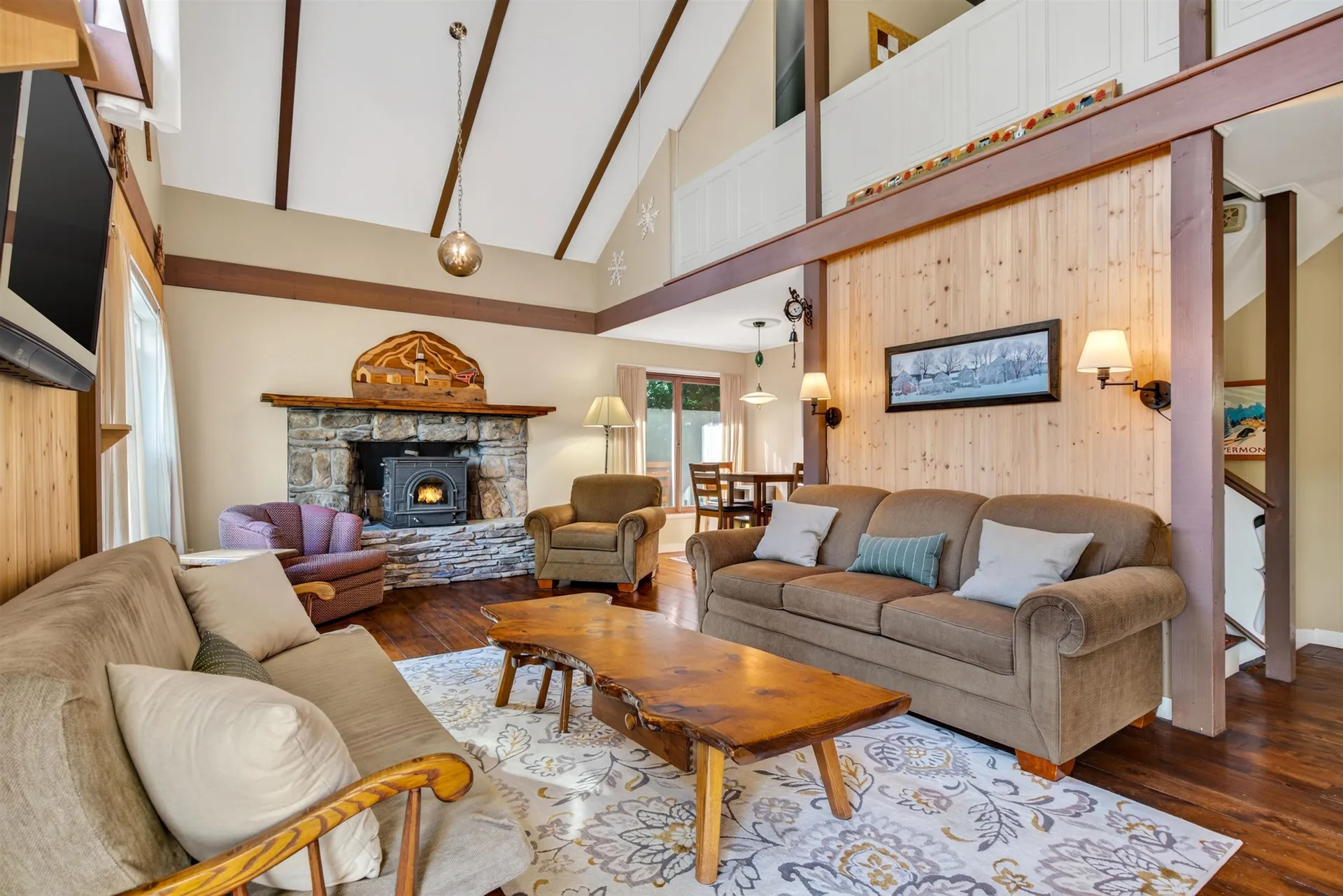 11 Stratton View Road Winhall VT 05340