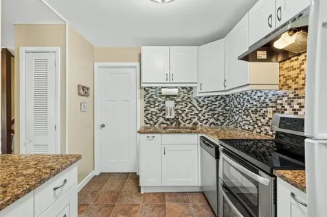 11 Stratton View Road Winhall VT 05340