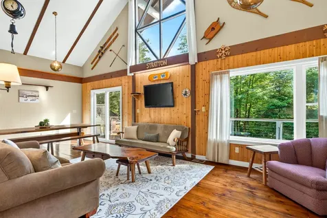 11 Stratton View Road Winhall VT 05340