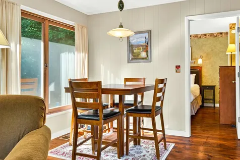 11 Stratton View Road Winhall VT 05340