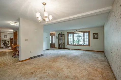 3 Aspen Court Nashua NH 03062