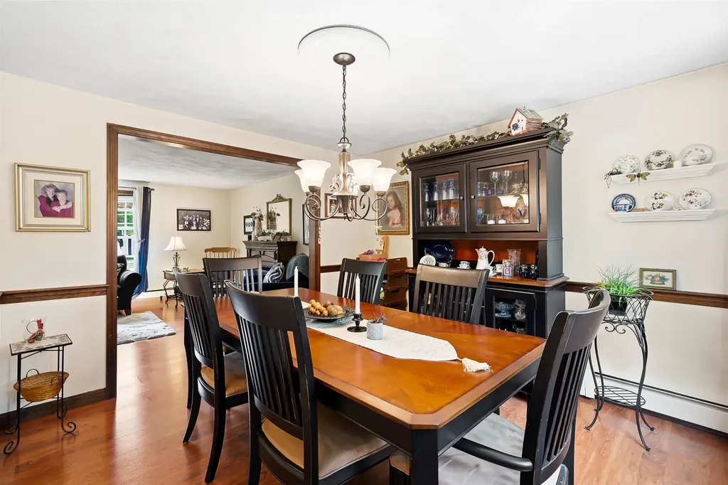 26 Veronica Avenue Salem NH 03079