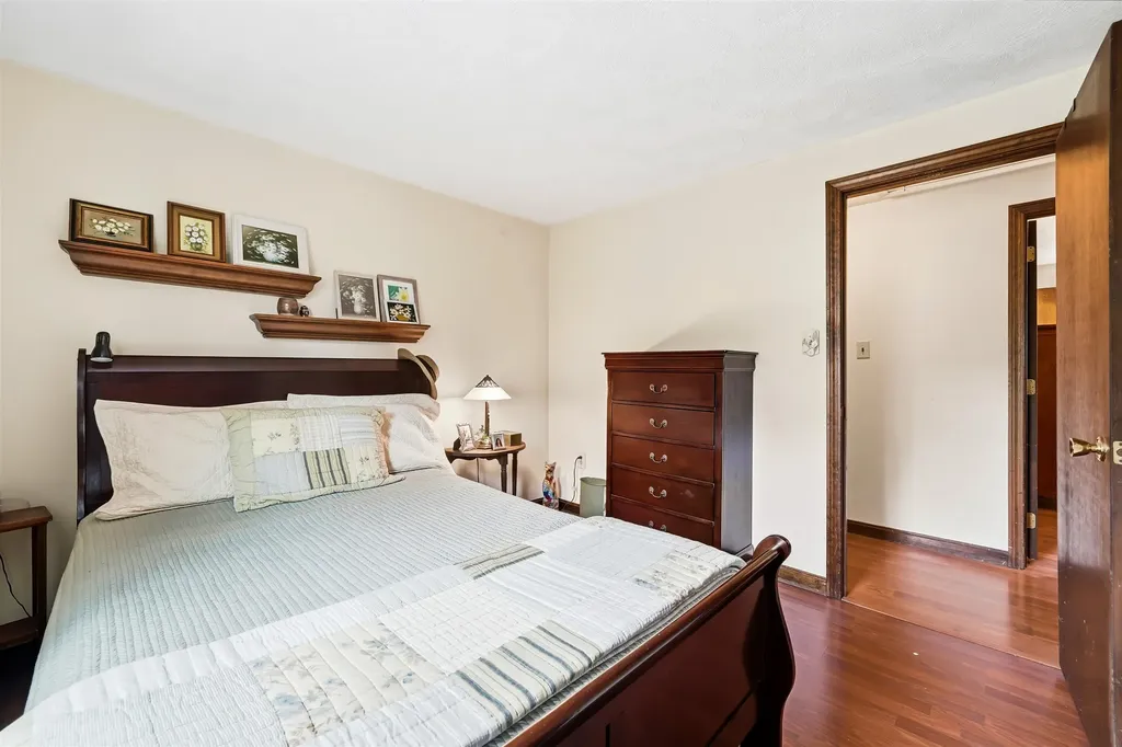 26 Veronica Avenue Salem NH 03079
