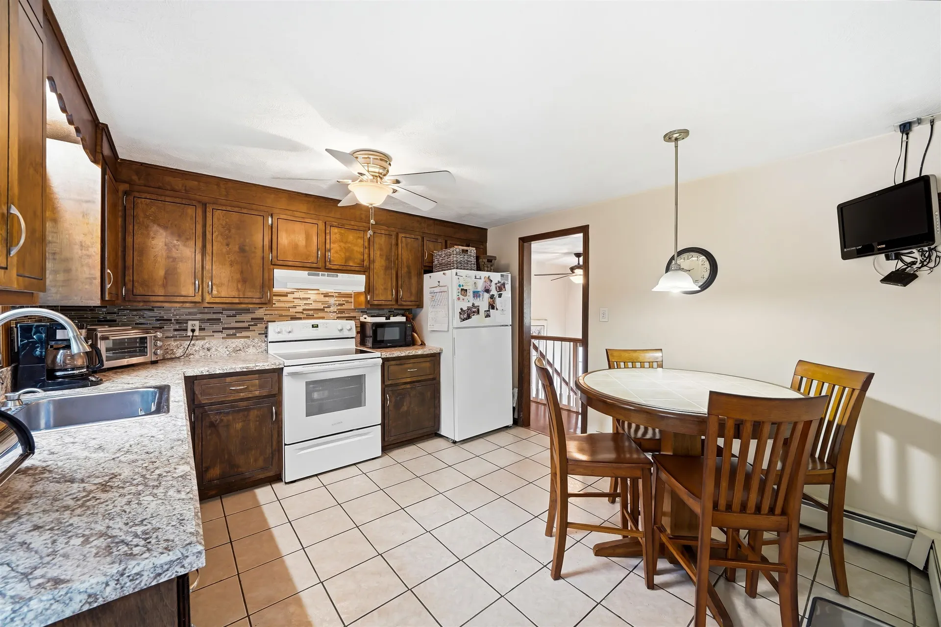 26 Veronica Avenue Salem NH 03079