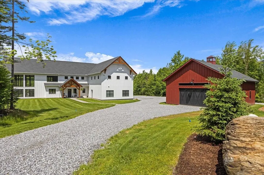 195 Elmore Mountain Road Stowe VT 05672