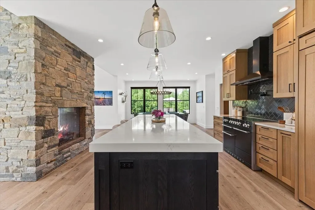195 Elmore Mountain Road Stowe VT 05672