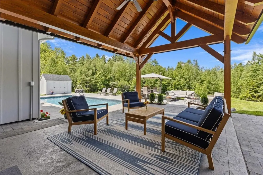 195 Elmore Mountain Road Stowe VT 05672