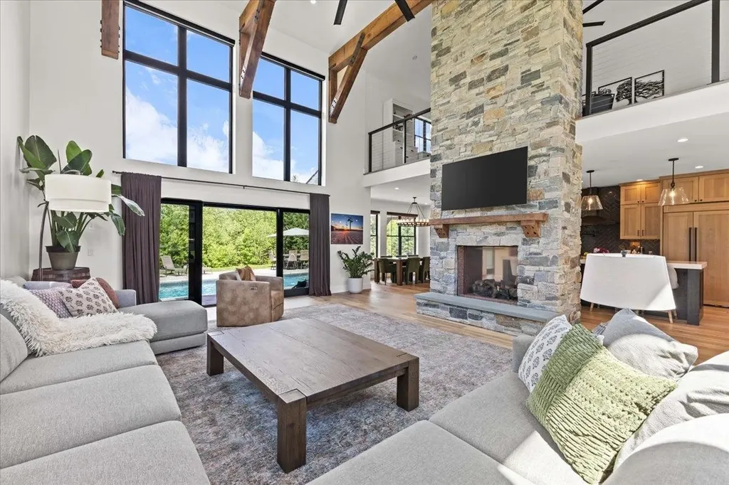 195 Elmore Mountain Road Stowe VT 05672