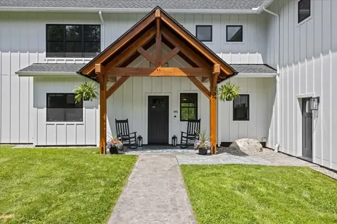 195 Elmore Mountain Road Stowe VT 05672