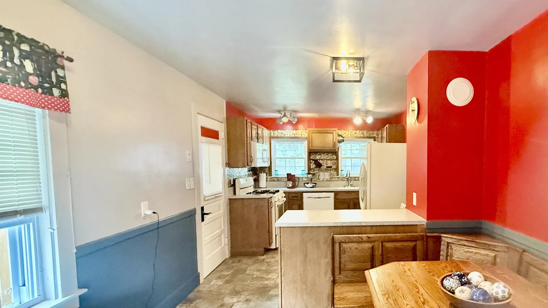 27 Ainsworth Road Claremont NH 03743