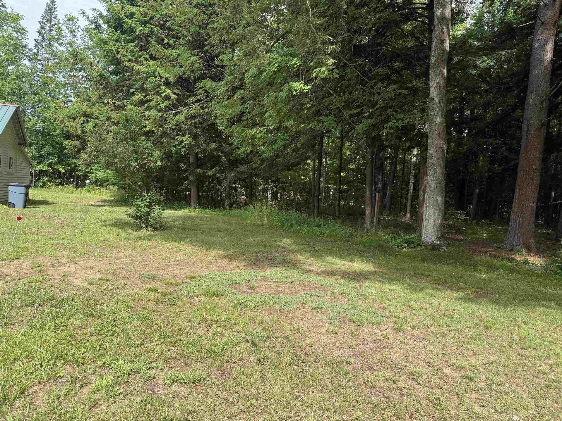 27 Ainsworth Road Claremont NH 03743