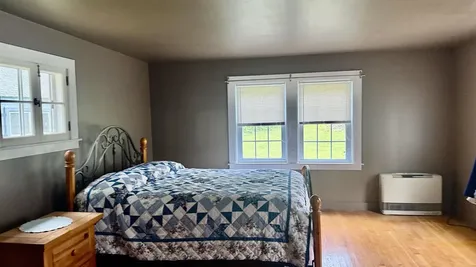 27 Ainsworth Road Claremont NH 03743