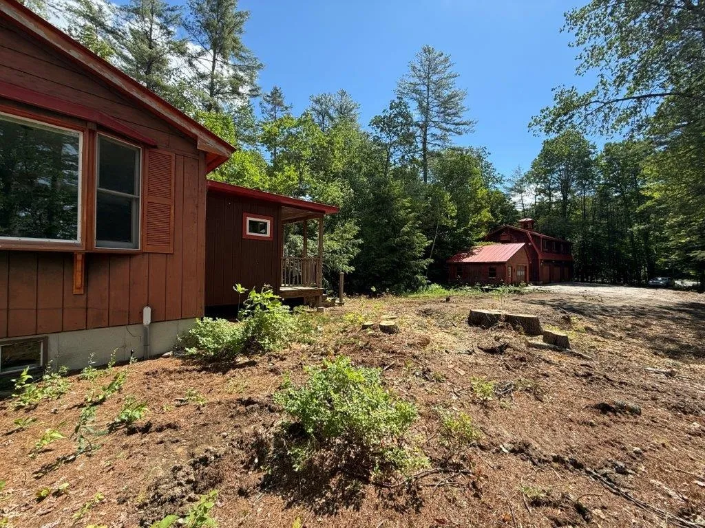 1049 Main Street Grafton NH 03240