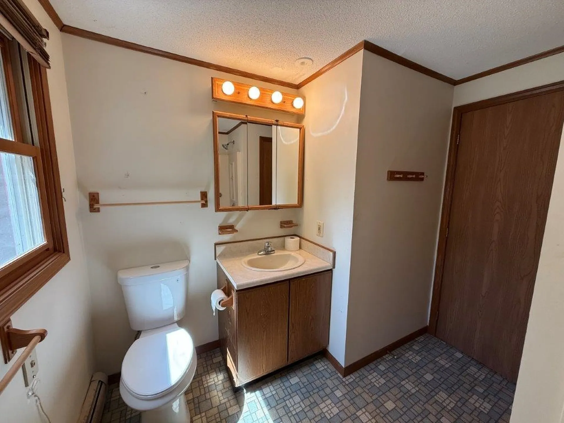 1049 Main Street Grafton NH 03240
