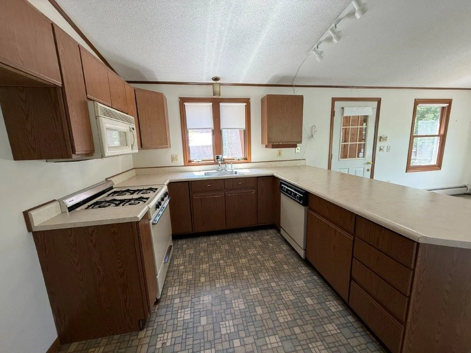 1049 Main Street Grafton NH 03240