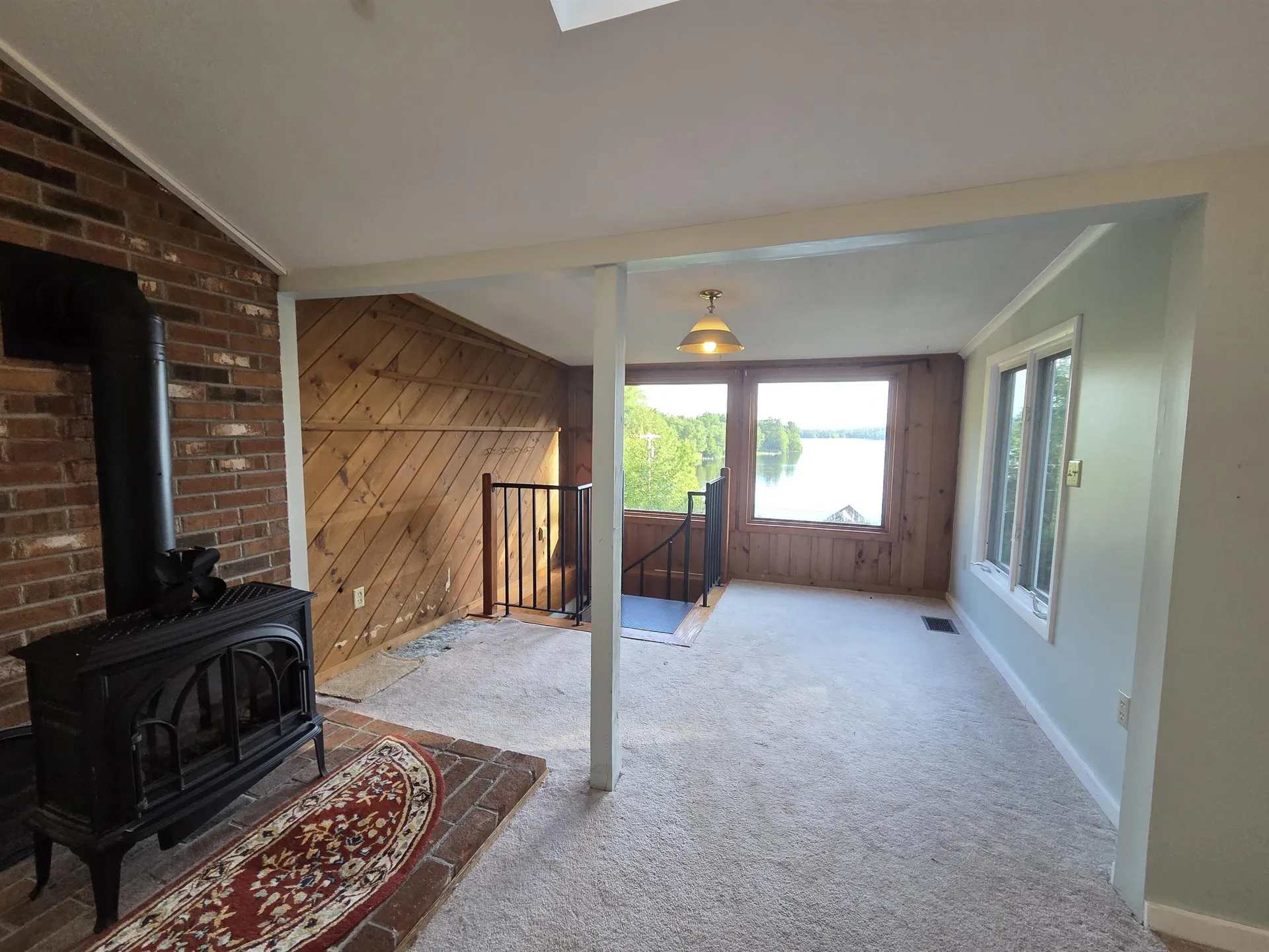 194 Algonquin Road Enfield NH 03748