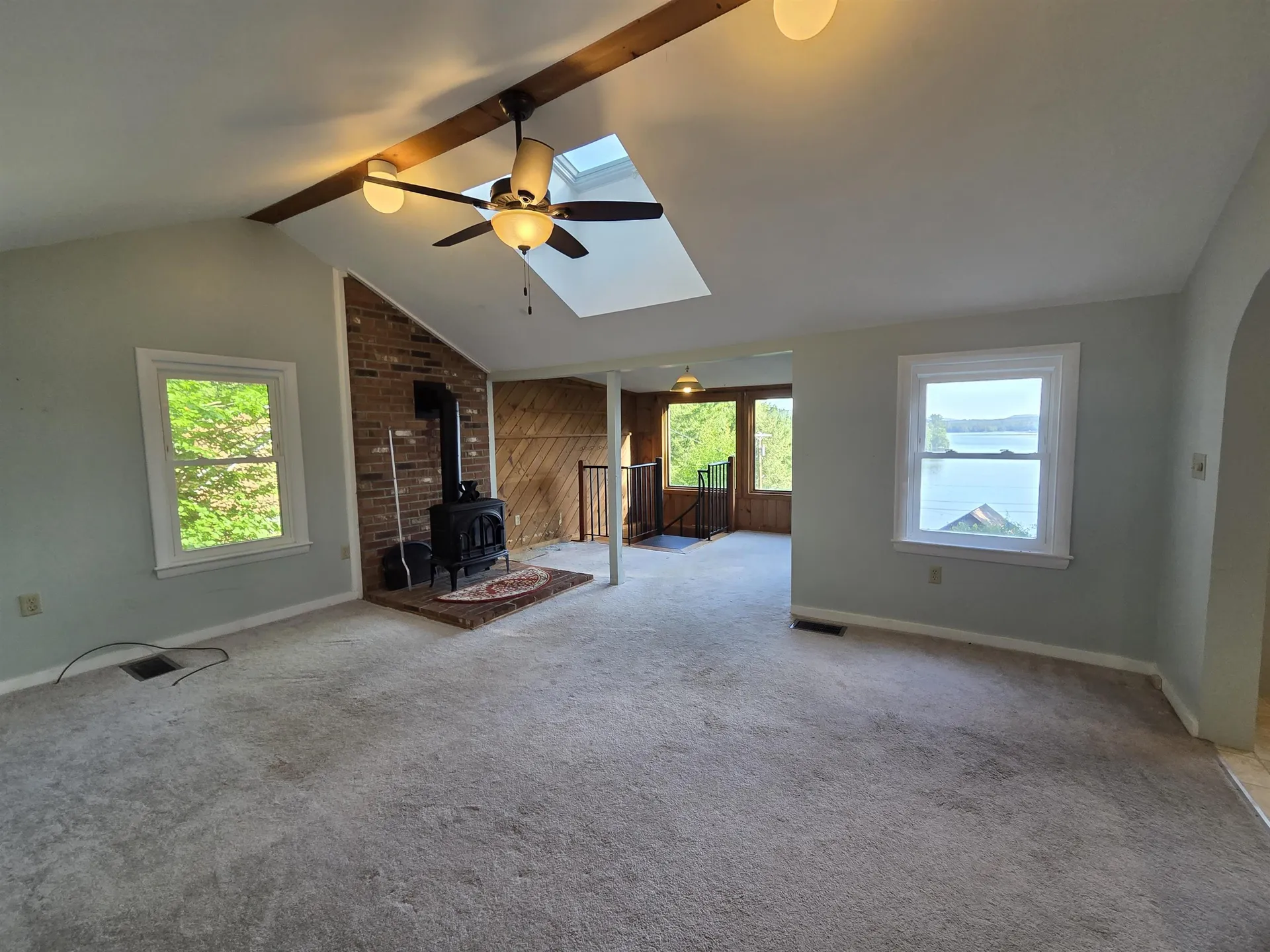 194 Algonquin Road Enfield NH 03748