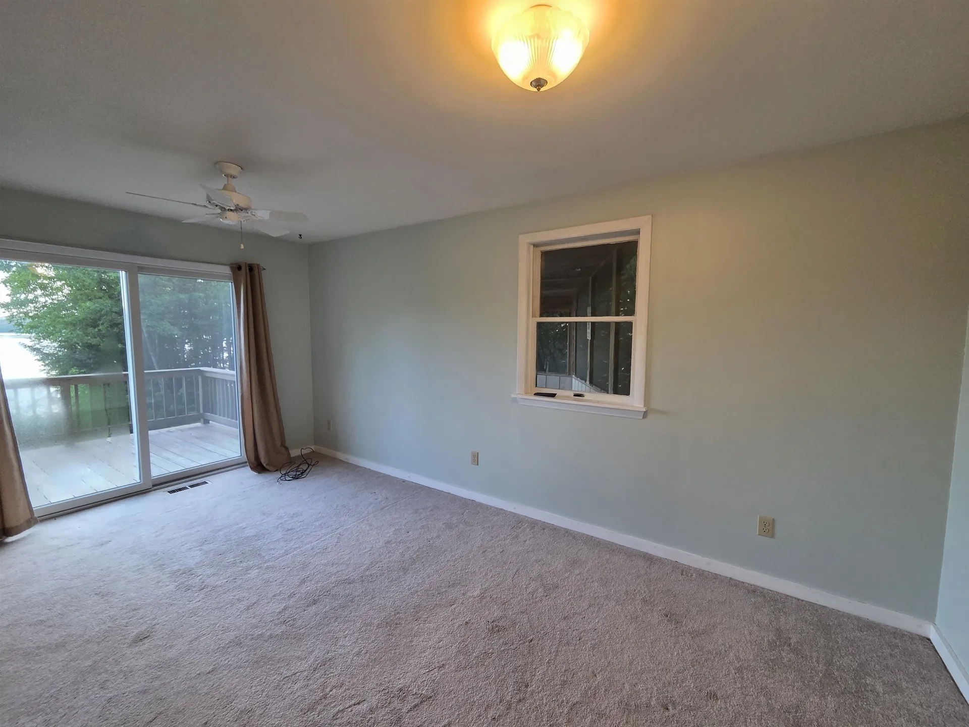 194 Algonquin Road Enfield NH 03748