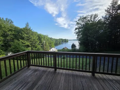 194 Algonquin Road Enfield NH 03748