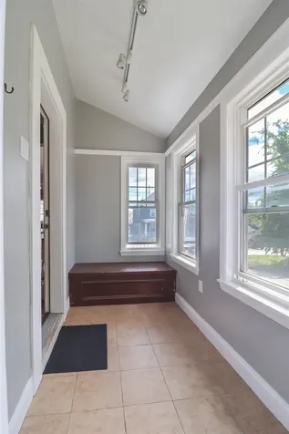 136 Morgan Street Manchester NH 03102