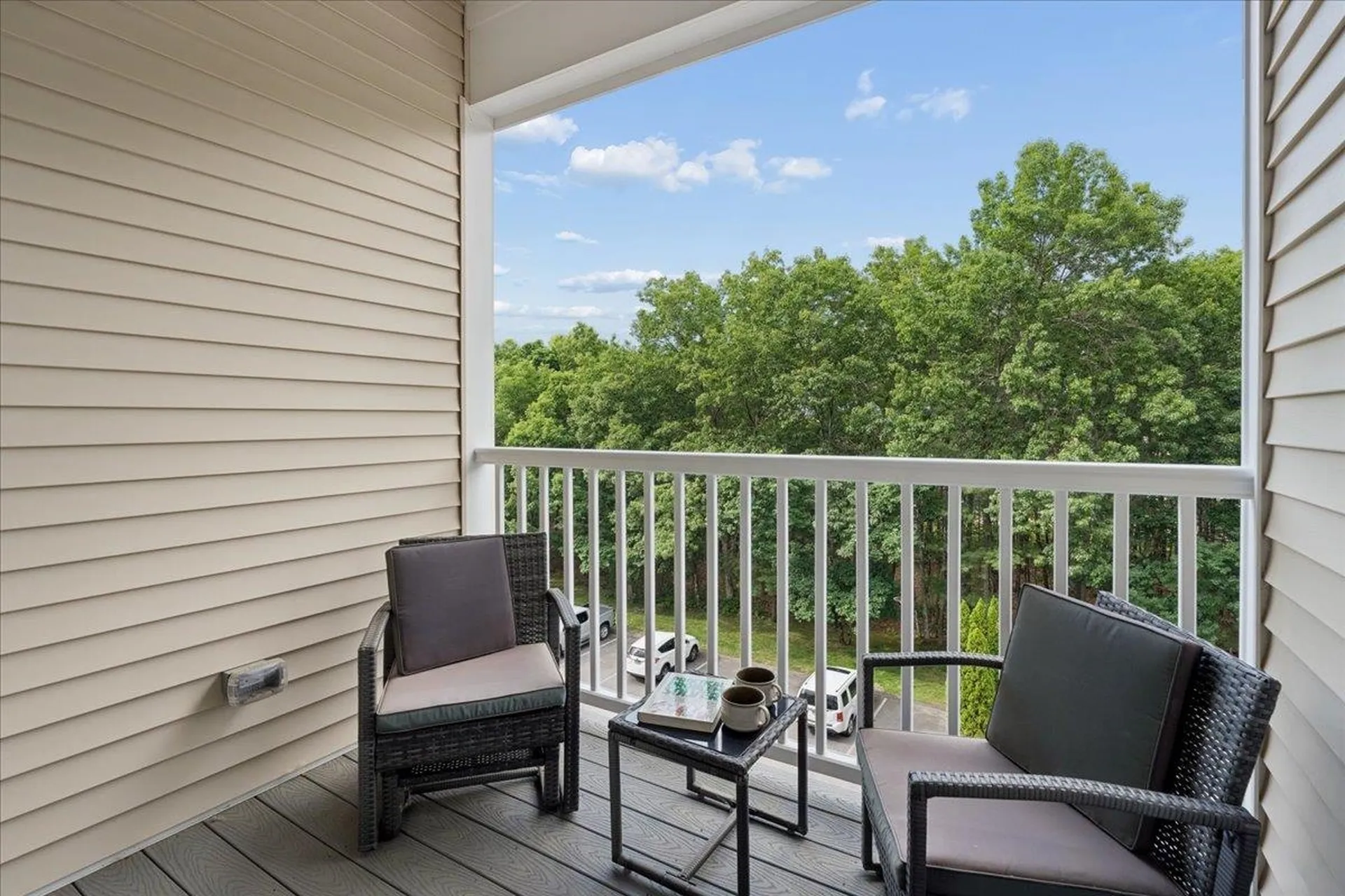 2 Henry David Drive Nashua NH 03062