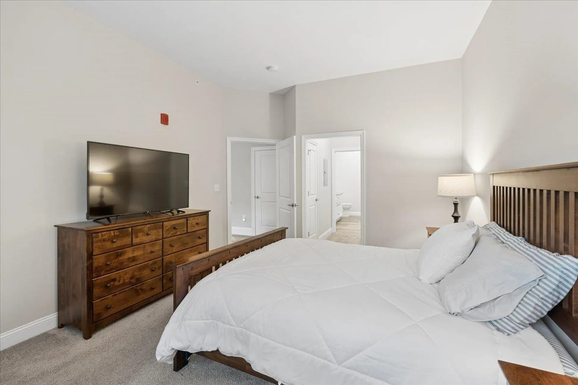 2 Henry David Drive Nashua NH 03062
