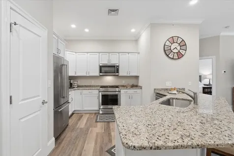 2 Henry David Drive Nashua NH 03062