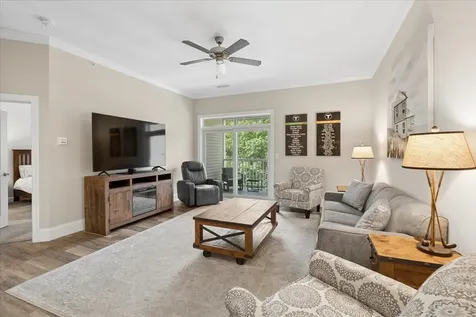2 Henry David Drive Nashua NH 03062
