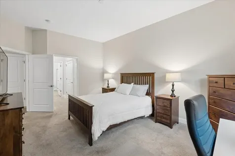 2 Henry David Drive Nashua NH 03062