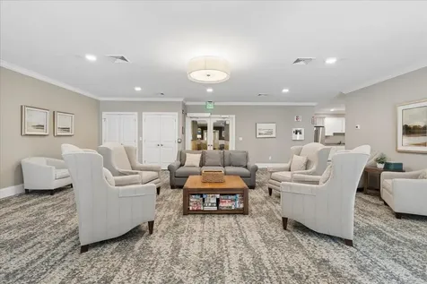 2 Henry David Drive Nashua NH 03062