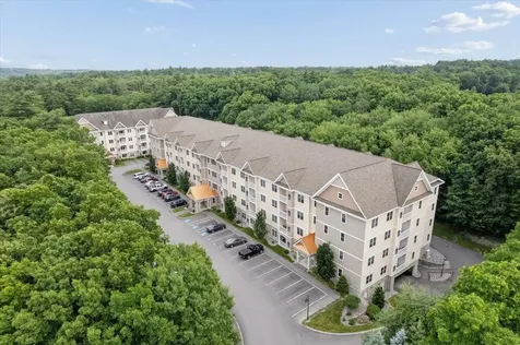2 Henry David Drive Nashua NH 03062