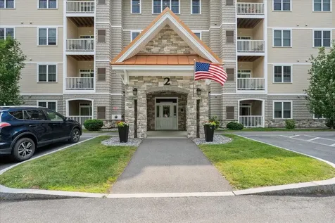 2 Henry David Drive Nashua NH 03062