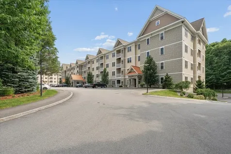 2 Henry David Drive Nashua NH 03062