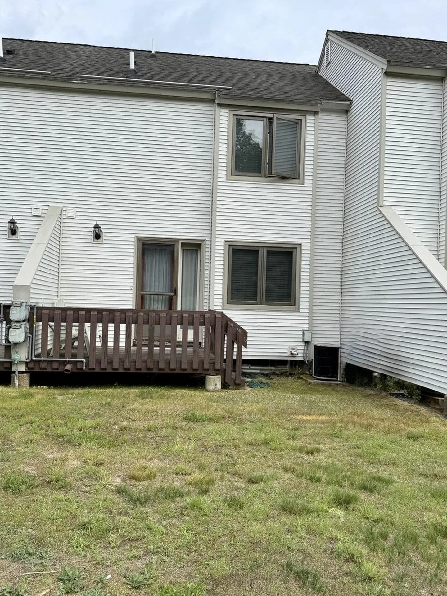 202 Route 27 Raymond NH 03077