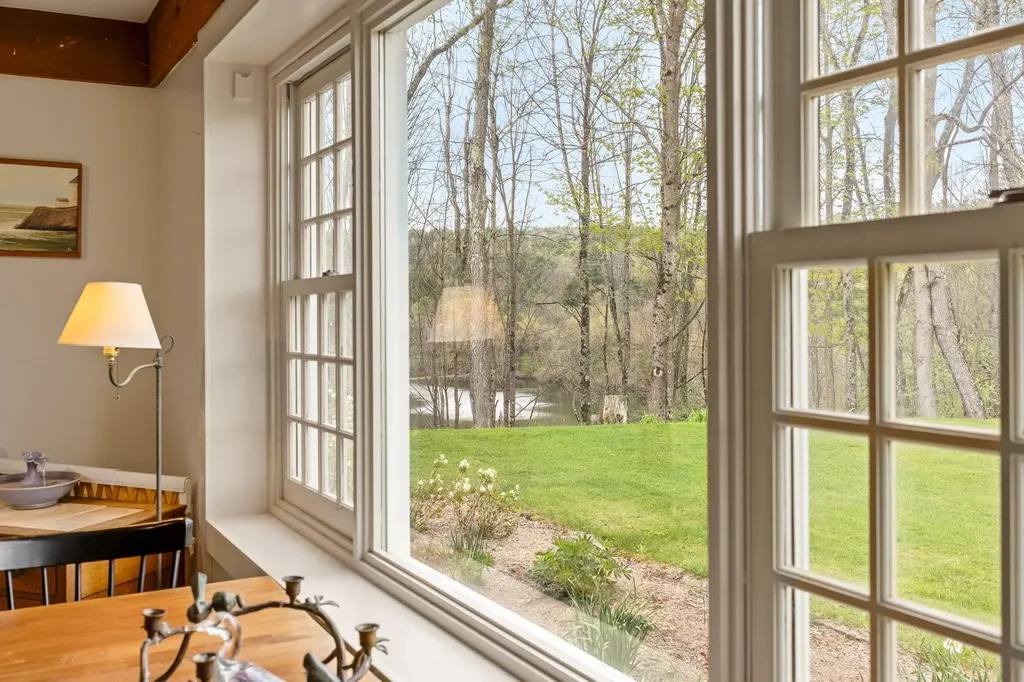 30 Brock Farm Road Piermont NH 03779