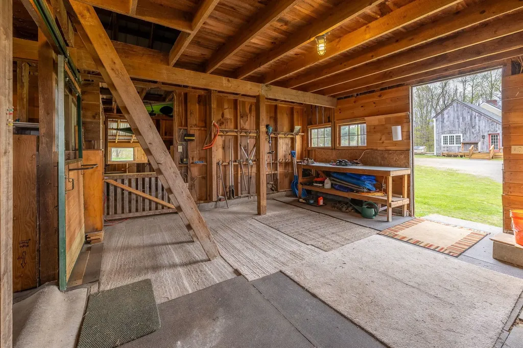 30 Brock Farm Road Piermont NH 03779