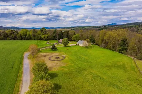 30 Brock Farm Road Piermont NH 03779