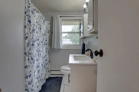 6 Westchester Drive Nashua NH 03063