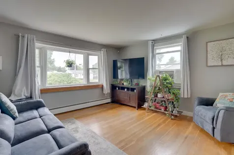 6 Westchester Drive Nashua NH 03063