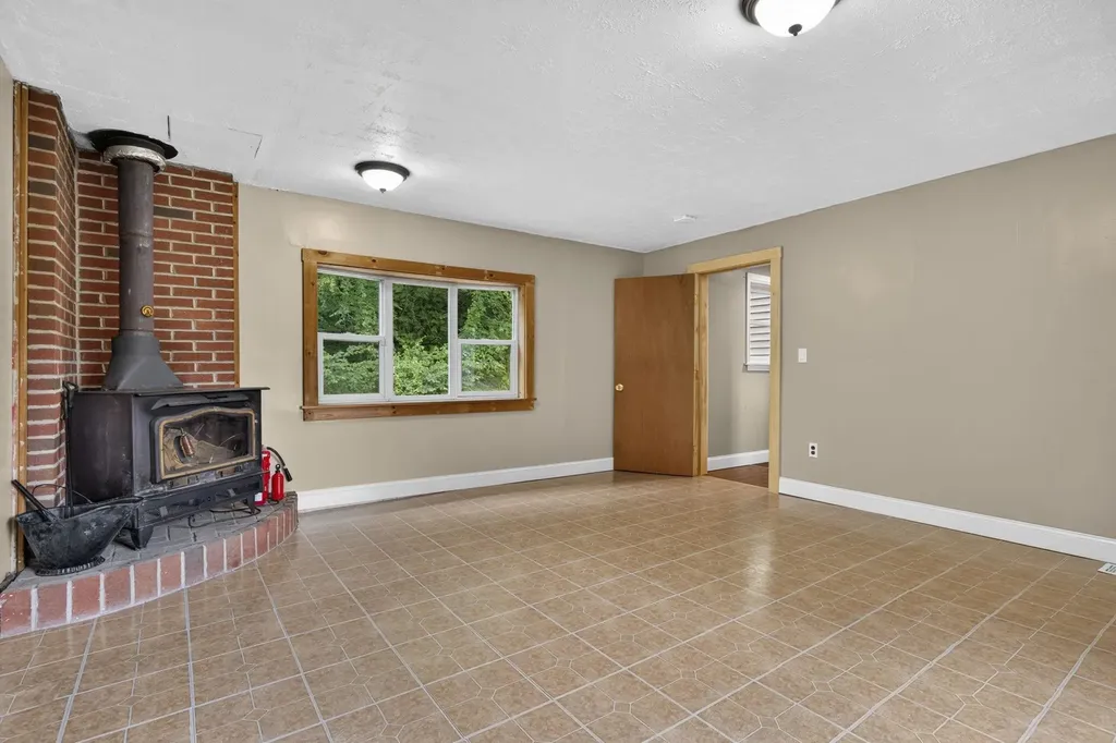 200 Bacon Road Henniker NH 03242
