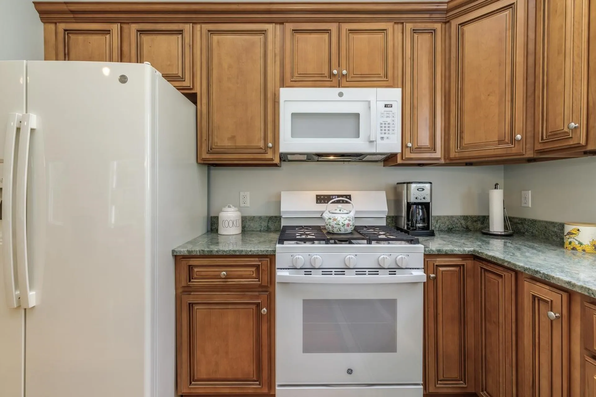 39 Morrison Drive Londonderry NH 03053