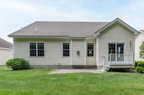 39 Morrison Drive Londonderry NH 03053