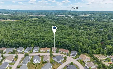 39 Morrison Drive Londonderry NH 03053