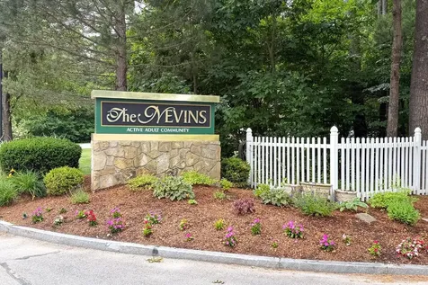 39 Morrison Drive Londonderry NH 03053