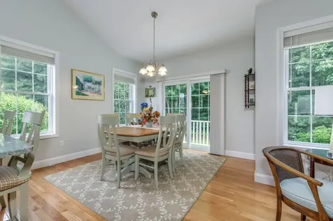 39 Morrison Drive Londonderry NH 03053