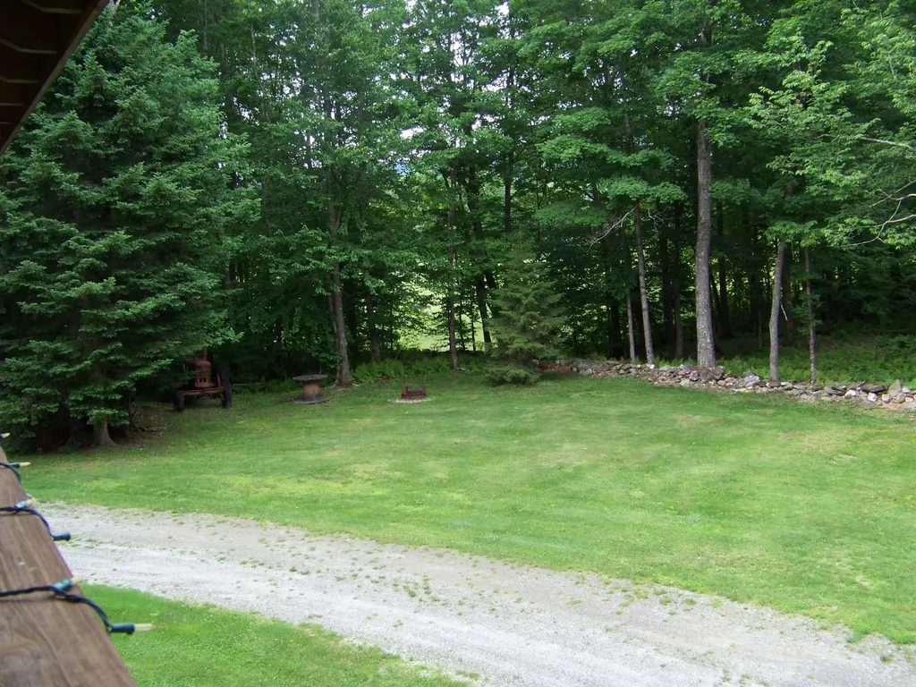 406 Mt View Loop Rochester VT 05767